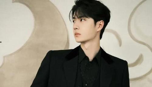 娱乐八卦爆料吃瓜模板,当红明星的惊人往事,你绝对想不到!